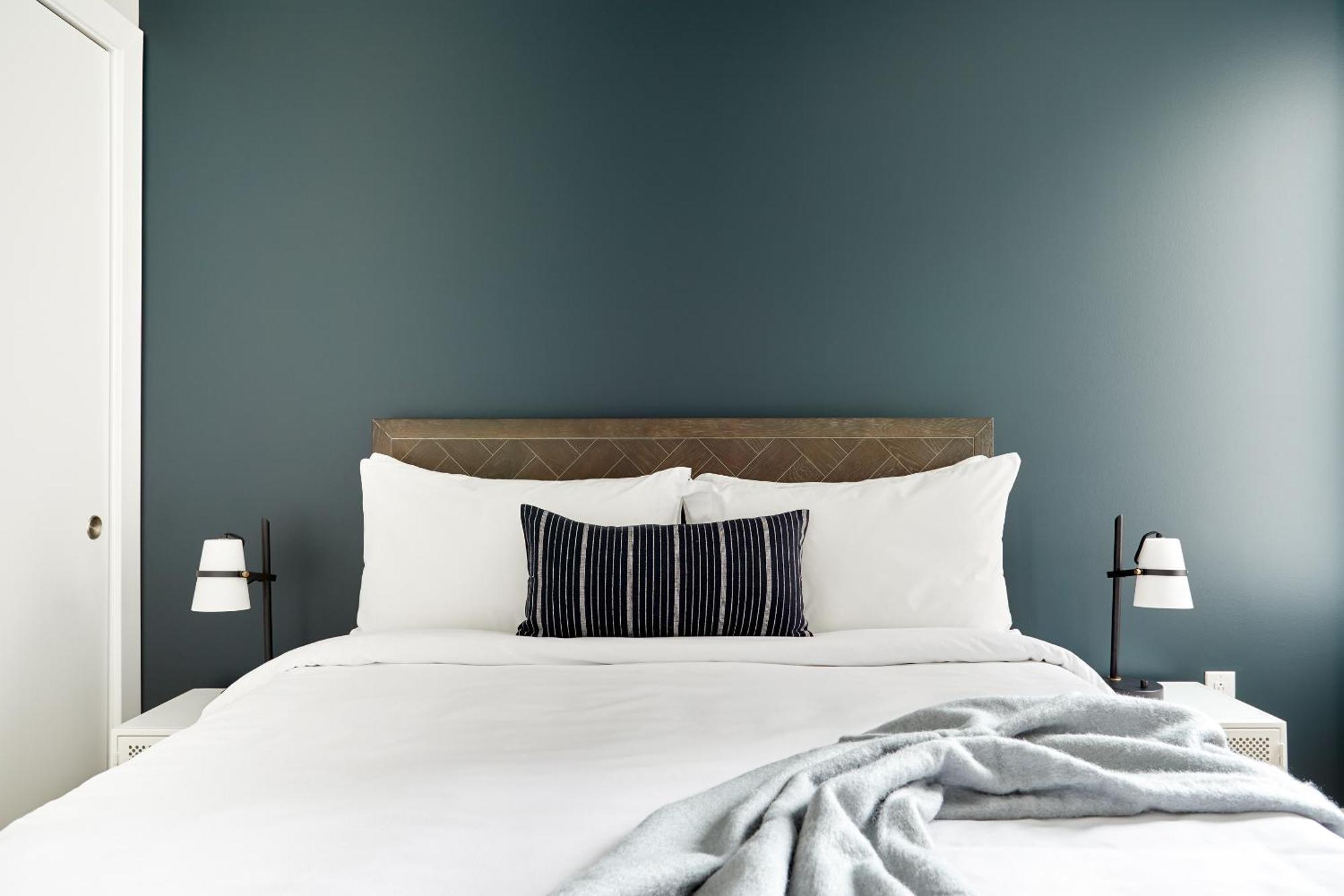 The Frankford Aparthotel Philadelphia Room photo